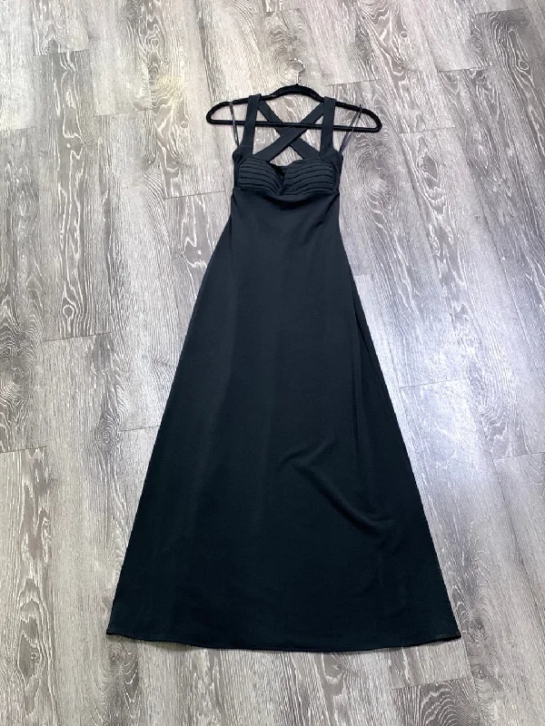 A-line maxi dressesA-line midi dressesA-line mini dressesAnti-pilling sweatersWomen's H&M jacketsBlack Market Knit Halter Evening Dress - small Color block unclassified dresses