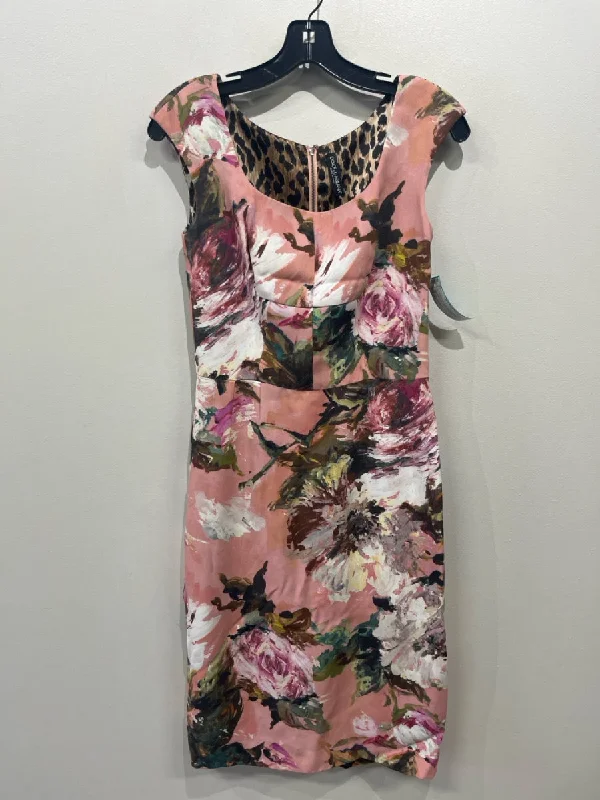 A-line maxi dressesA-line midi dressesA-line mini dressesAnti-pilling sweatersWomen's H&M jacketsDolce & Gabbana Size 40 Dusty Pink & Multi Viscose & Rayon Sleeveless Dress Color block unclassified dresses