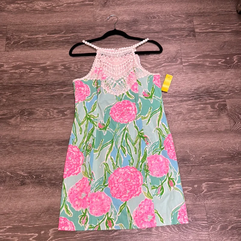 Y2K maxi dressesY2K midi dressesY2K mini dressesVintage sweatersWomen's lightweight summer jacketsLilly Pulitzer Large Flow Dress - size 10 Open-back unclassified dresses