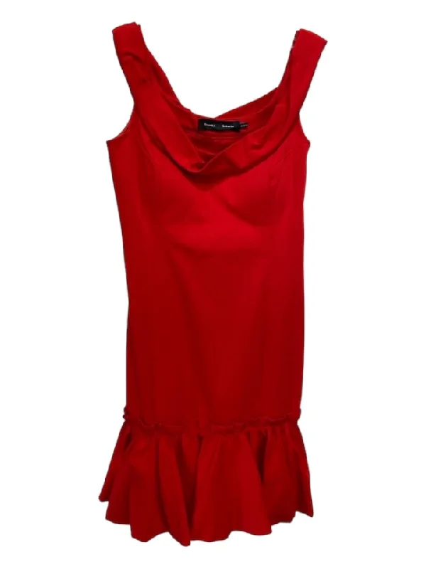 Halter maxi dressesHalter midi dressesHalter mini dressesEco-friendly sweatersWomen's Gucci jacketsProenza Schouler Size 4 Red Cotton Off Shoulder Ruffle Hem Sleeveless Dress Embroidered unclassified dresses