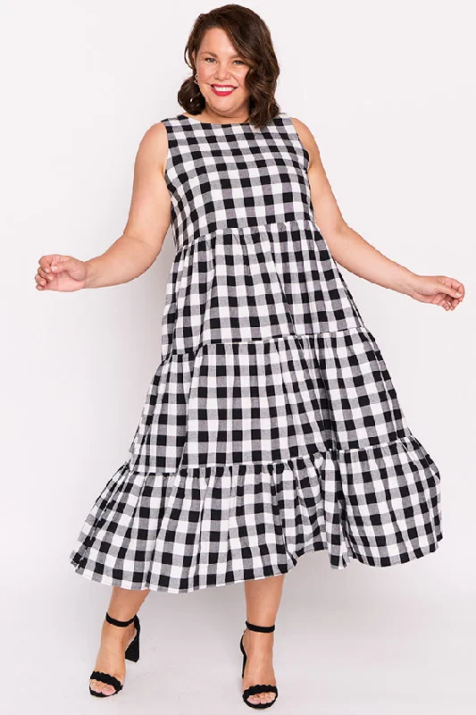 Long sleeve maxi dressesLong sleeve midi dressesLong sleeve mini dressesV-neck sweatersWomen's trendy jacketsMaisy Black Gingham Dress Chic unclassified dresses