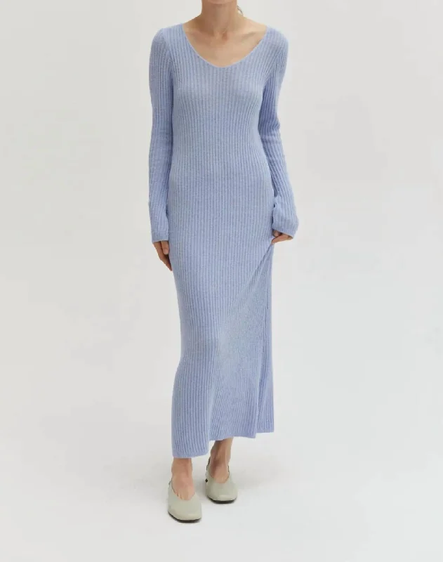 Spring maxi dressesSpring midi dressesSpring mini dressesParty sweatersWomen's breathable jacketsJoline Maxi Dress In Light Blue Maxi Skirt Glam