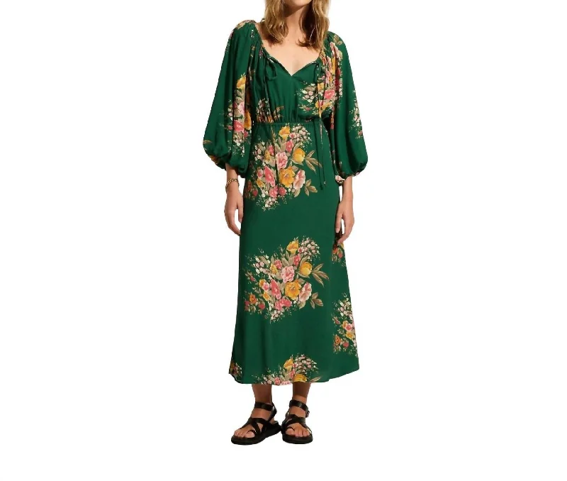 Best maxi dresses for curvy figuresBest midi dresses for curvy figuresBest mini dresses for curvy figuresBest sweaters for layeringWomen's luxury jacketsZelda Midi Dress In Emerald Green Leonie Print Fashion Midi Skirt